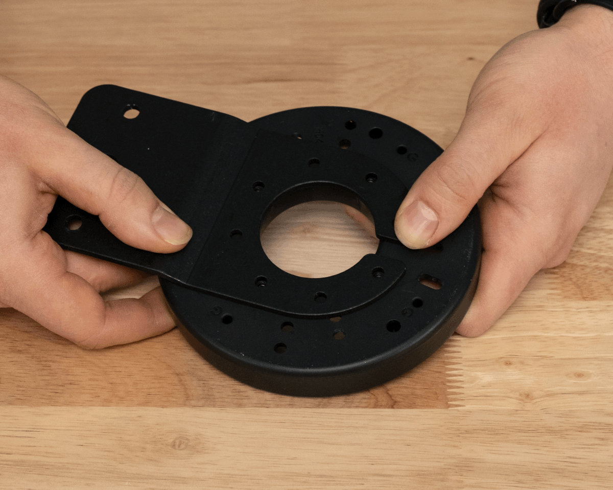 AB304 AH301 ASSEMBLY STEP01